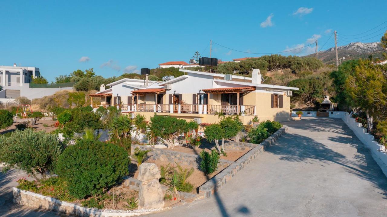 Romanza Villas